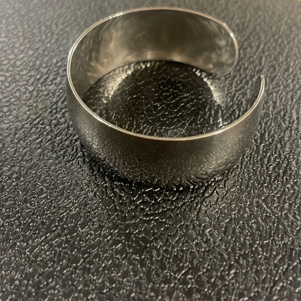 S Kirk & Son Classic Sterling Silver Cuff Bracelet Fits 6.5/7.5 silver tested. - Picture 5 of 8